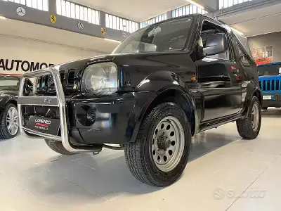 Occasion Suzuki Jimny 80 ch (58 kW) 2002 Gris SUV