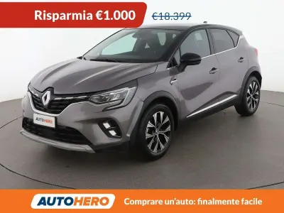 Usata Renault Captur Techno 91 CV (66 kW) 2022 Grigio SUV