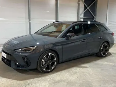 Usata Cupra Leon 204 CV (150 kW) 2025 Fiord blue Station wagon