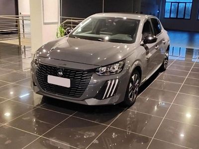 Usata Peugeot 208 Allure 101 CV (74 kW) 2025 Grigio Utilitaria