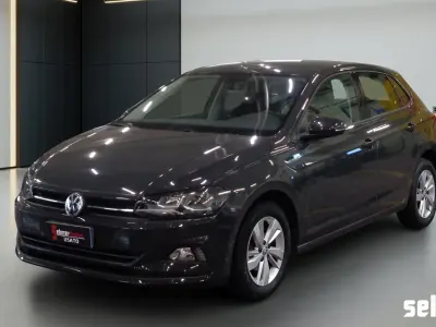 Usata VW Polo Comfortline 90 CV (66 kW) 2018 Grigio urano Utilitaria