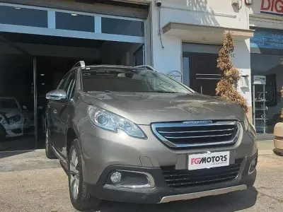 Usata Peugeot 2008 92 CV (67 kW) 2014 Grigio SUV