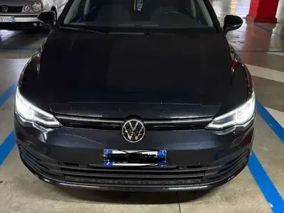 Usata VW Golf VII Life 110 CV (80 kW) 2021 Utilitaria