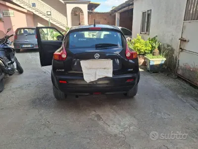 Usata Nissan Juke 110 CV (80 kW) 2012 Nero SUV