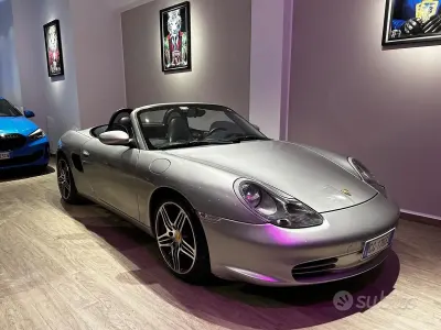 Usata Porsche Boxster 228 CV (167 kW) 2003 Grigio Cabrio