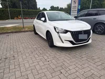 Usata Peugeot 208 75 CV (55 kW) 2020 Bianco Utilitaria
