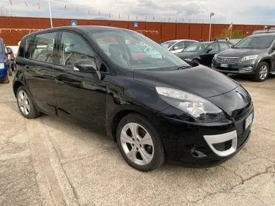 Usata Renault Scenic E-Tech 110 CV (80 kW) 2011 Nero Monovolume