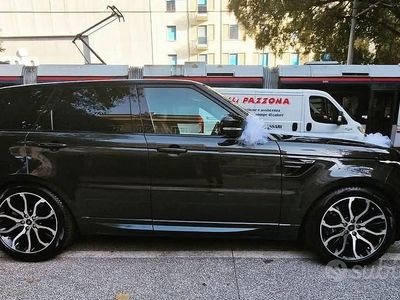 Käytetty Land Rover Range Rover Sport 400 HP (294 kW) 2019 Harmaa Katumaasturi