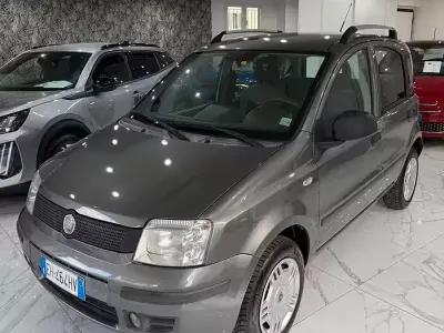 Usata Fiat Panda Classica 69 CV (50 kW) 2012 Grigio Utilitaria