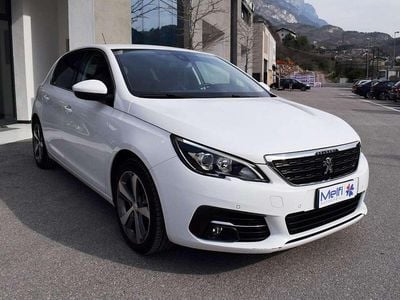 Occasion Peugeot 308 Allure GT-Line 131 ch (96 kW) 2020 Blanc Berline