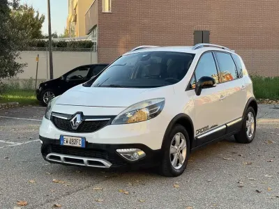 Usata Renault Scénic III XMOD 110 CV (80 kW) 2014 Bianco Monovolume