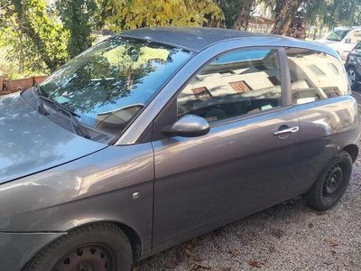 Usata Lancia Ypsilon 60 CV (44 kW) 2006 Utilitaria