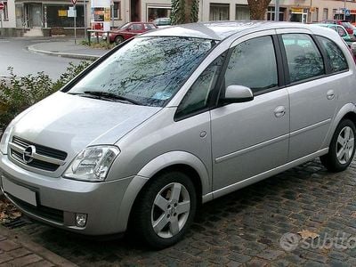 Usata Opel Meriva 2009 Grigio Monovolume