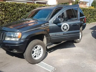 Usata Jeep Grand Cherokee 223 CV (164 kW) 2000 Nero SUV