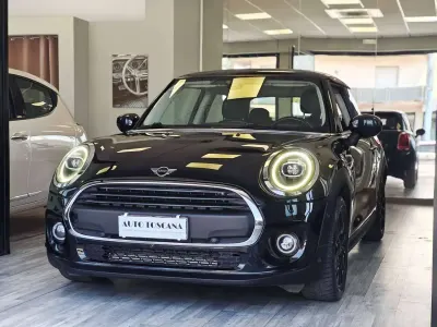 Usata Mini ONE 75 CV (55 kW) 2021 Nero Utilitaria