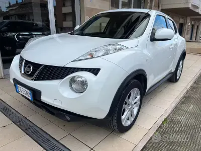Usata Nissan Juke Tekna 110 CV (80 kW) 2010 Bianco SUV