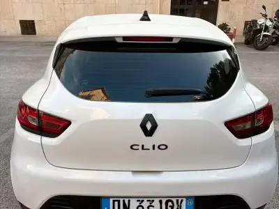 Usata Renault Clio IV 75 CV (55 kW) 2014 Bianco Berlina