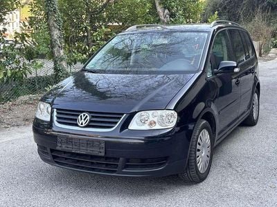 Usata VW Touran 140 CV (102 kW) 2007 Nero Monovolume