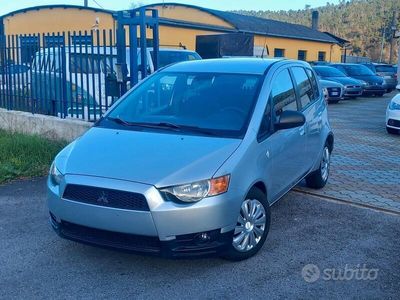 usata Mitsubishi Colt 1.1 12V 5p. Inform