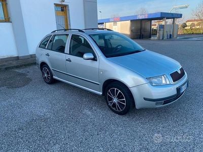 Usata Skoda Fabia 2004 Grigio Station wagon