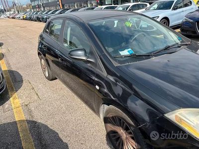 Usata Fiat Bravo 90 CV (66 kW) 2007 Nero Utilitaria