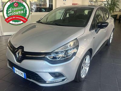 Usata Renault Clio IV 73 CV (53 kW) 2018 Grigio platino Berlina