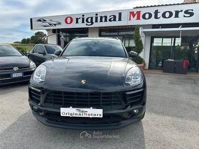 Porsche Macan S