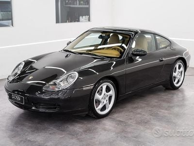 Usata Porsche 911 Carrera 300 CV (220 kW) 2001 Nero Coupé
