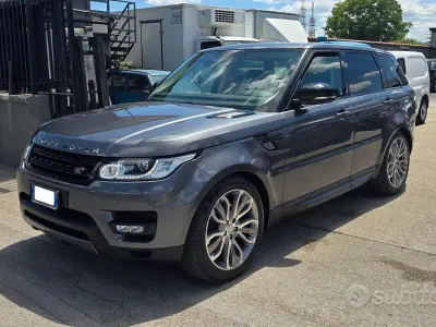Usata Land Rover Range Rover HSE Dynamic 250 CV (183 kW) 2015 Grigio scuro SUV