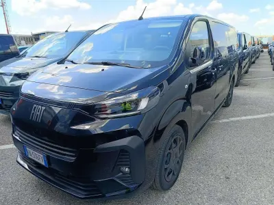 Usata Fiat Ulysse 130 kW (177 CV) 2025 Nero Monovolume