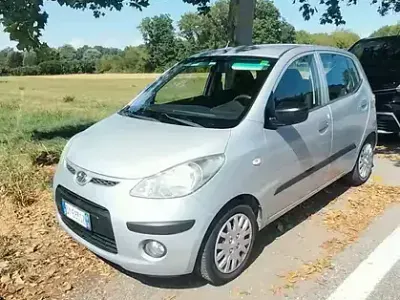 Usata Hyundai i10 66 CV (48 kW) 2009 Grigio Utilitaria