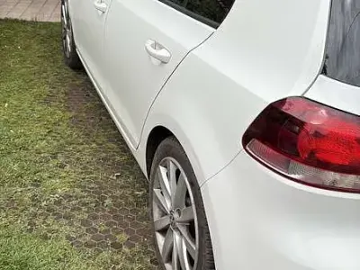 Usata VW Golf VII Highline 116 CV (85 kW) 2012 Berlina