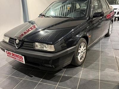 Usata Alfa Romeo 155 126 CV (92 kW) 1993 Nero Berlina