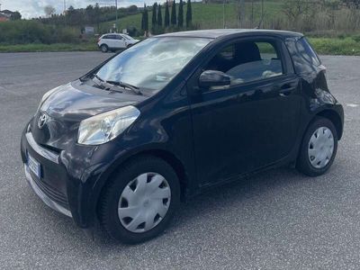 Toyota iQ