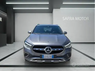 Usata Mercedes GLA200 150 CV (110 kW) 2021 Grigio SUV