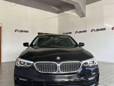 Usata BMW 520 Sport Line 190 CV (139 kW) 2018 Nero Berlina