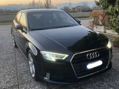 Usata Audi A3 Sport 116 CV (85 kW) 2019 Berlina