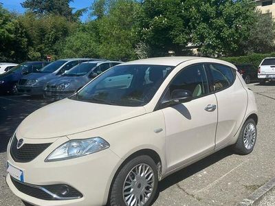 usata Lancia Ypsilon 1.2 Gold 69cv