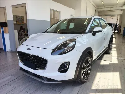 Usata Ford Puma Titanium 125 CV (91 kW) 2023 Bianco frozen SUV