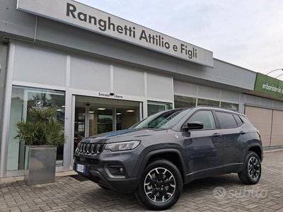 Grigio Usata 2022 Jeep Compass Trailhawk SUV | 18.650 € (Ottimo prezzo)