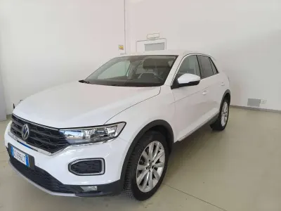 Usata VW T-Roc Advance 150 CV (110 kW) 2021 Pure white SUV