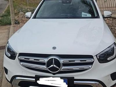 Usata Mercedes GLC200 163 CV (119 kW) 2020 Bianco SUV