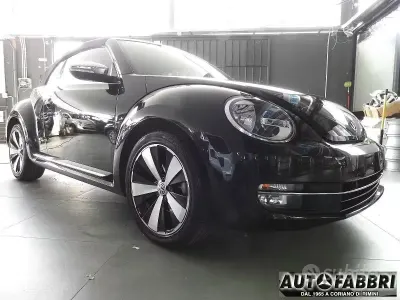 Usata VW Beetle Design 105 CV (77 kW) 2016 Nero Utilitaria