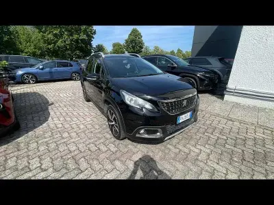 Usata Peugeot 2008 Allure 120 CV (88 kW) 2017 Nero SUV