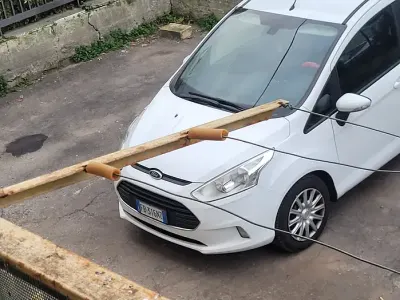 Usata Ford B-MAX Sport 75 CV (55 kW) 2015 Bianco Monovolume