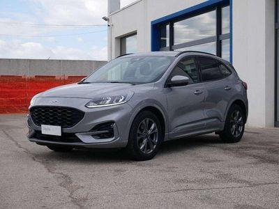 Usata Ford Kuga ST-Line 150 CV (110 kW) 2021 Grigio SUV