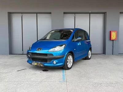 Usata Peugeot 1007 110 CV (80 kW) 2006 Blu Monovolume