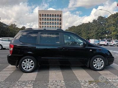 usata Kia Carnival - Passaggio di Proprietà incluso