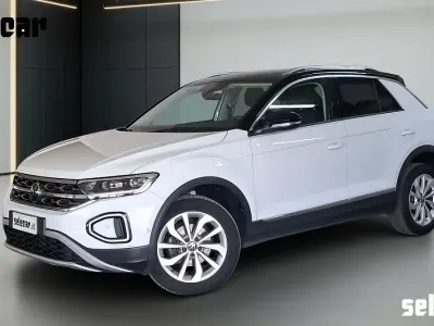 Usata VW T-Roc Style 110 CV (80 kW) 2023 B4 bianco SUV