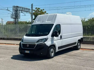 Usata Fiat Ducato 160 CV (117 kW) 2021 Bianco Furgone